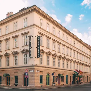 Zenit Palace Hungría